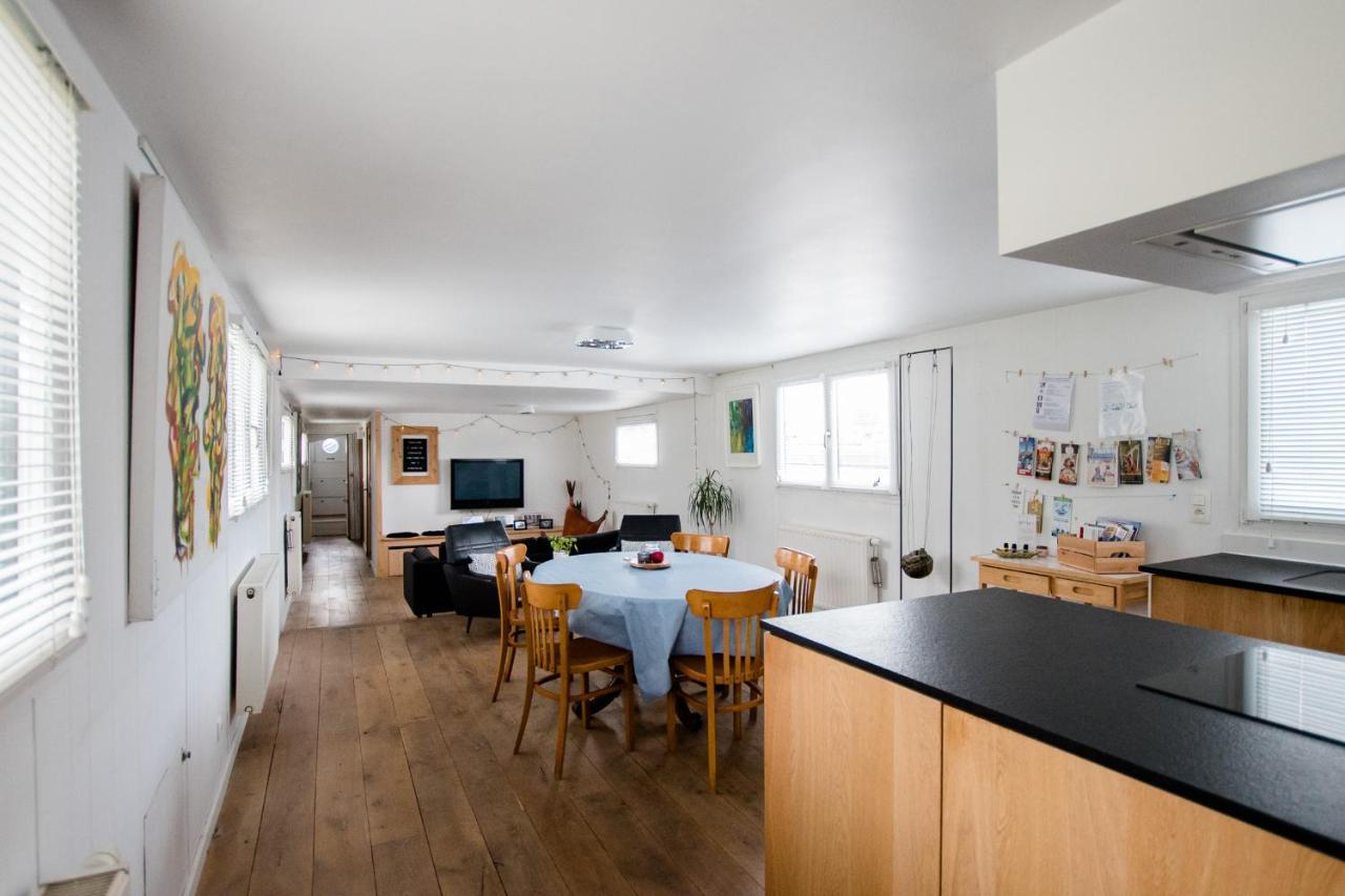 Houseboat Jana - With Sauna And Terrace Bruges Exterior foto