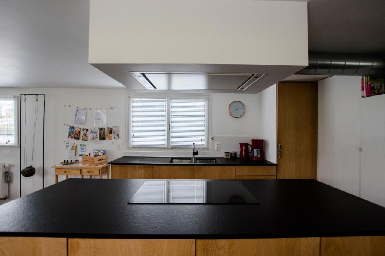 Houseboat Jana - With Sauna And Terrace Bruges Exterior foto